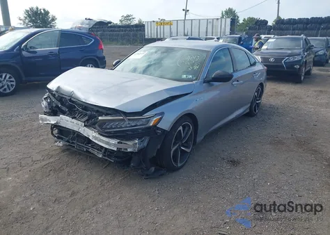 2022 Honda Accord Hybrid Sport z USA, uszkodzony, nr VIN 1HGCV3F27NA014621